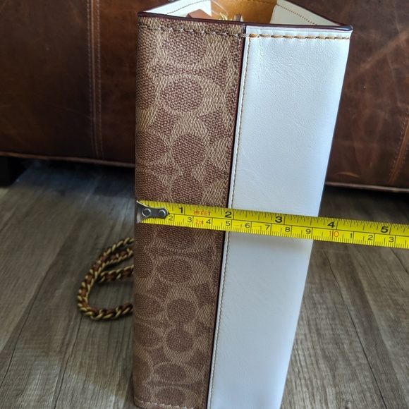 Coach chain strap shoulder bag - Picture 6 of 8